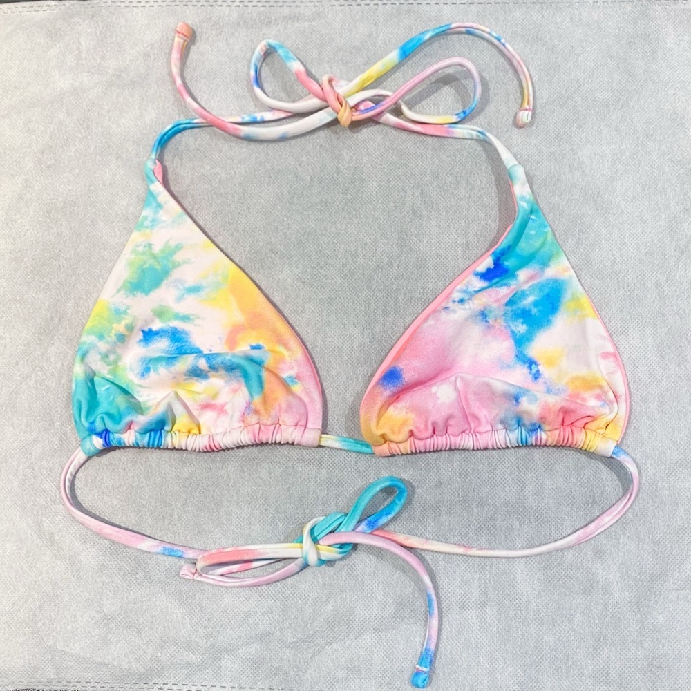 NWOT - Tie-Dye Bikini Top